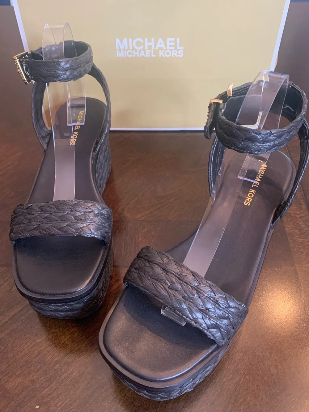 NIB MICHAEL KORS Sandra Wicker Platform Sandal in Black, Size 9.5M
